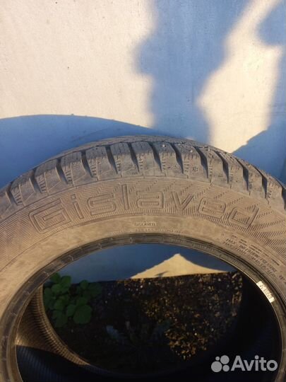 Gislaved Nord Frost 200 205/65 R16