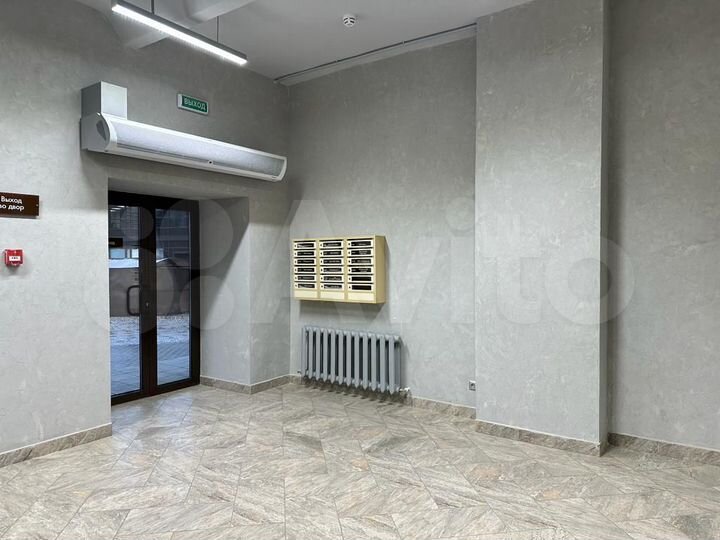 Свободного назначения, 1600 м²