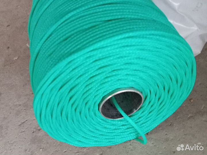 Нитки капроновые