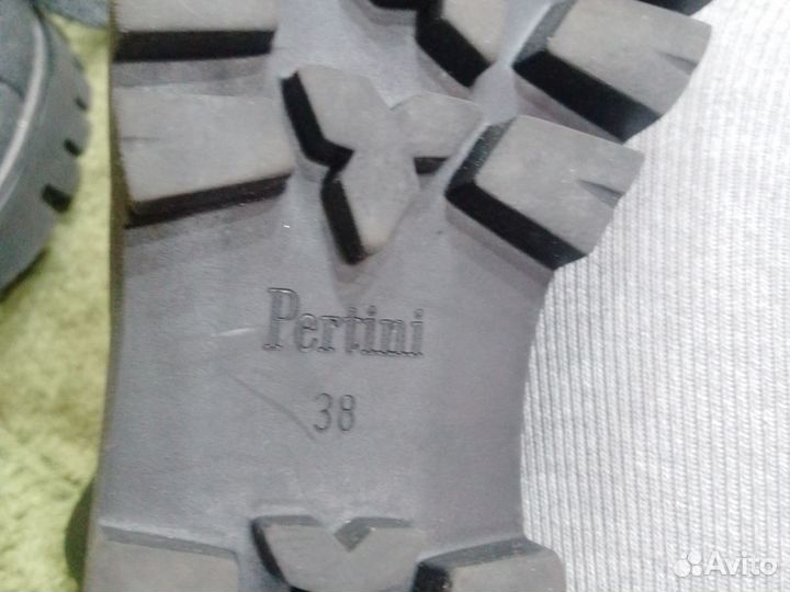 Ботинки женские зимние 38 размера