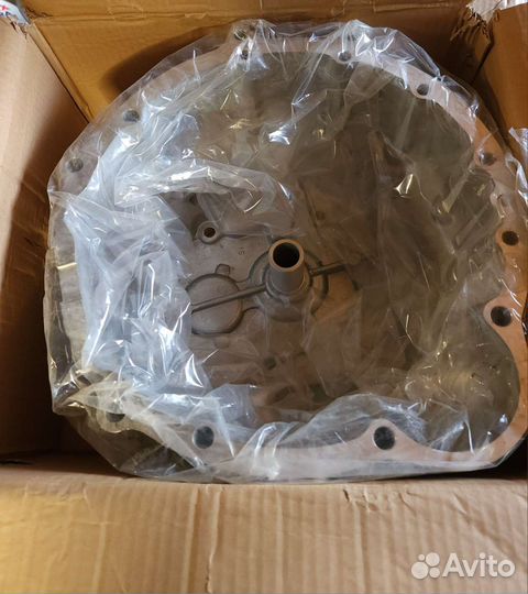 Картер сцепления 1039,1049C foton JC528T21601311