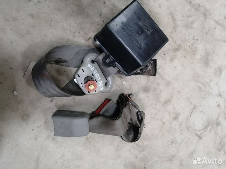 Ремень безопасности задний для Kia RIO 2000-2005