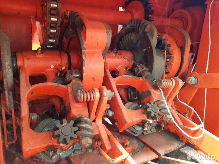 Пресс-подборщик Sipma Z224/1, 1999