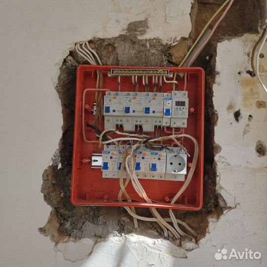 Мастер на час. Электрик, Сантехник