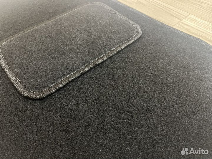 Автомобильные коврики текстильные на Киа Рио