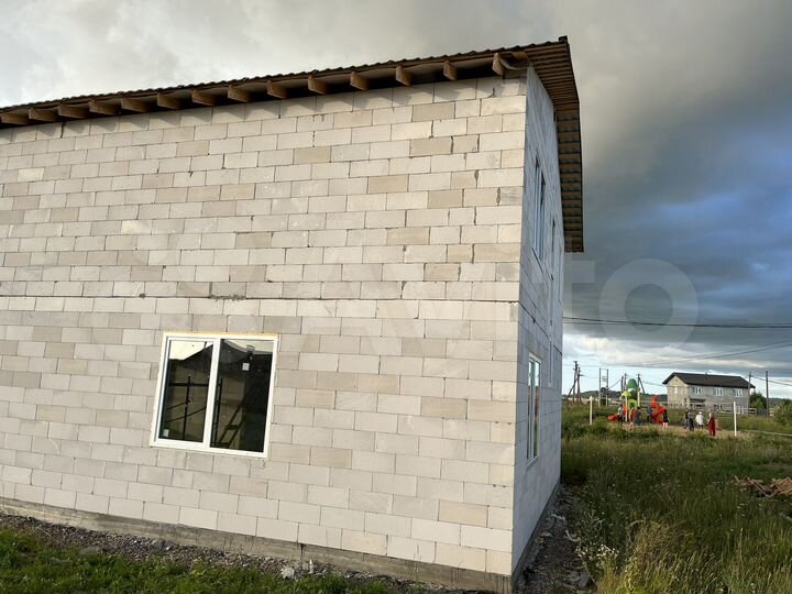 Дом 200 м² на участке 10 сот.