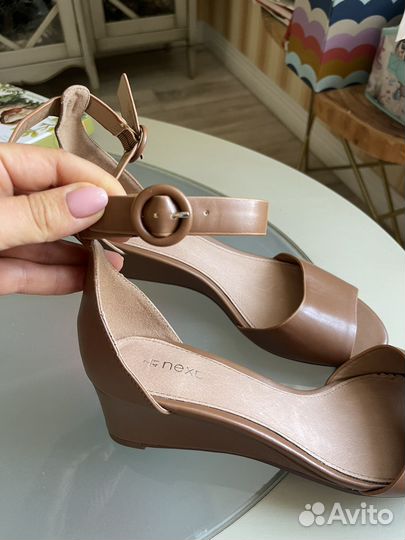 Босоножки Next новые 40 41 размер