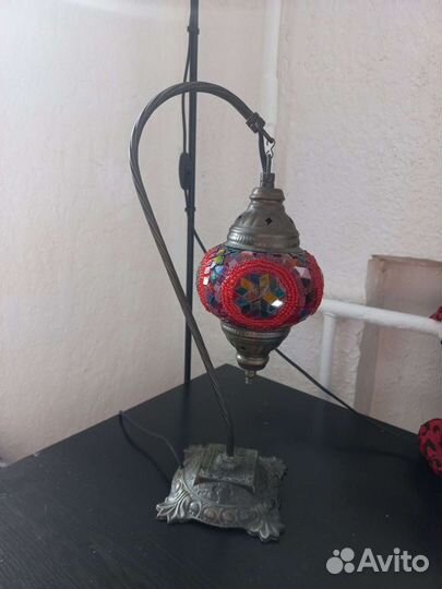 Светильник настольный