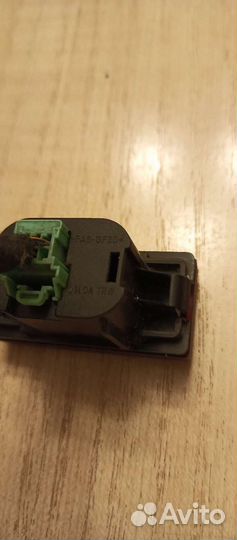 Кнопка аварийной сигнализации Ford C-Max