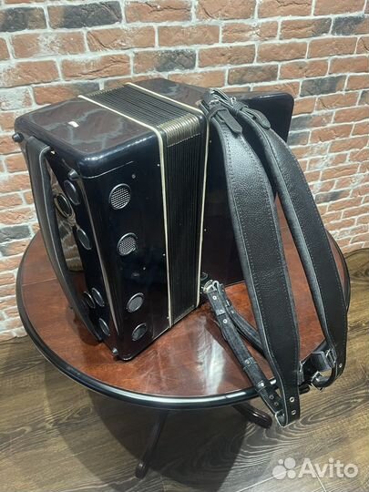 Баян Атлант