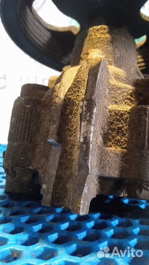 Насос гур Toyota Land Cruiser Prado