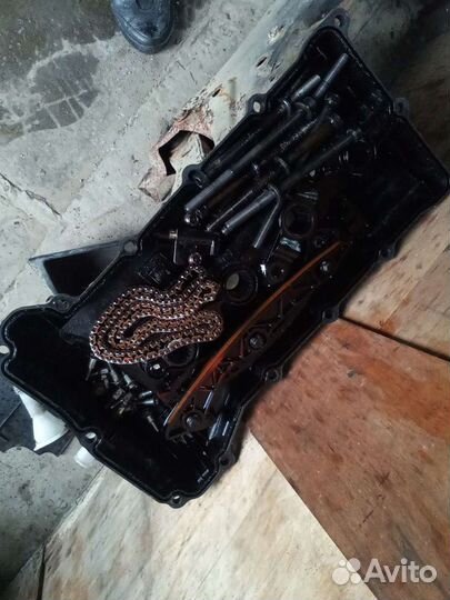 Клапанная крышка митсубиси 4В11 2.0