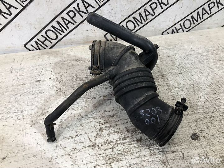 Патрубок воздушного фильтра Hyundai Getz 2002-2010