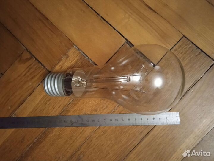 Большая лампа накаливания СССР