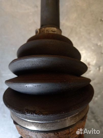 Привод передний Nissan Pathfinder R51, Navara D40