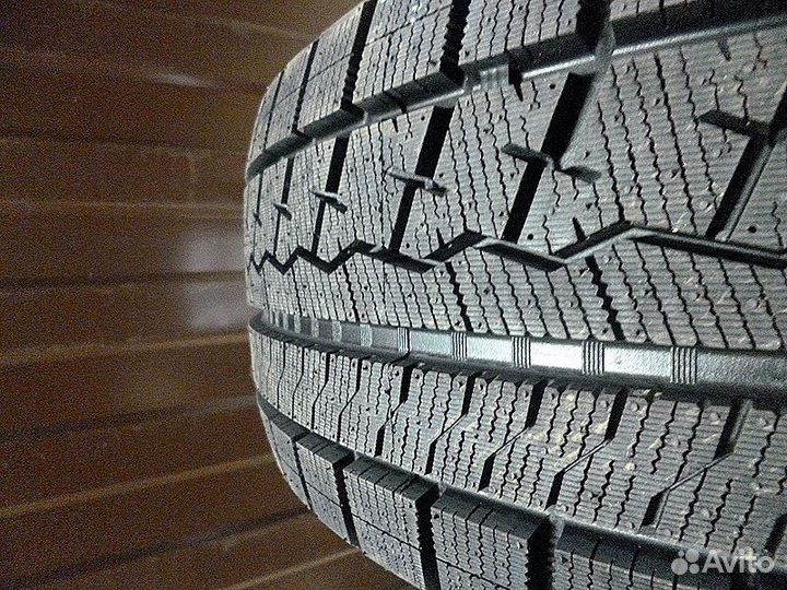 Sailun Ice Blazer Arctic 205/55 R16 94H