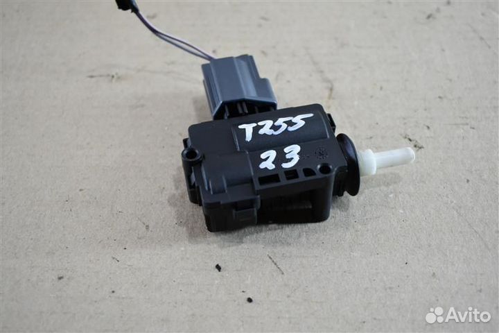 Замок лючка бензобака Ford Mondeo 4 поколение qxba