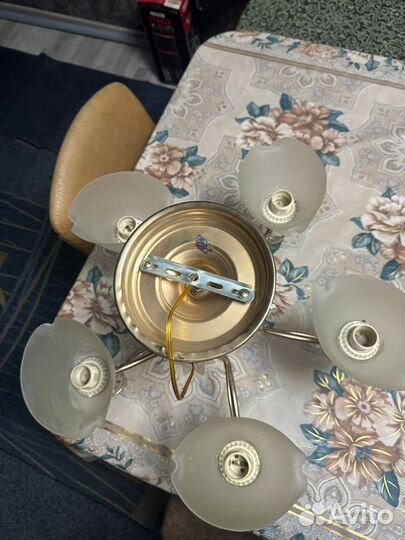 Люстра потолочная