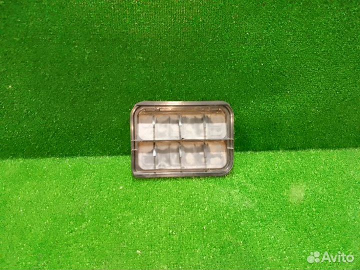 Решетка вентиляционная Renault Sandero Stepway 2