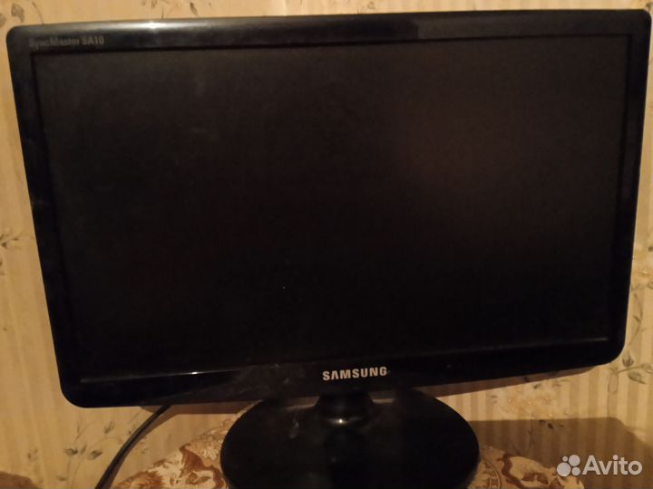Монитор Samsung