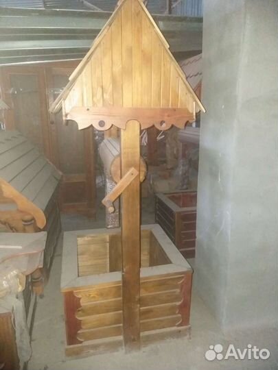 Колодец декоративный