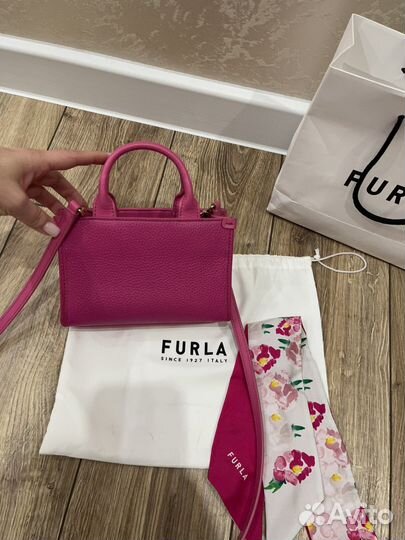 Продам сумку Furla оригинал