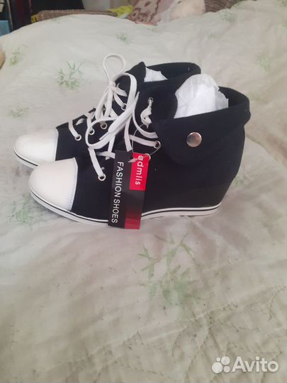 Кросовко-боты