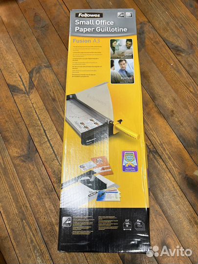 Резак для бумаги сабельный