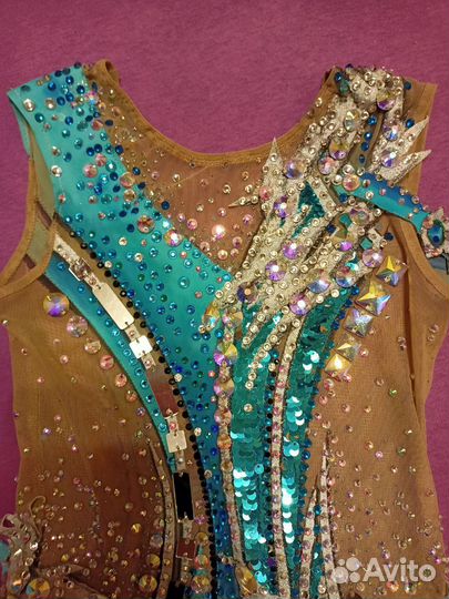 Купальник для художественной гимнастики