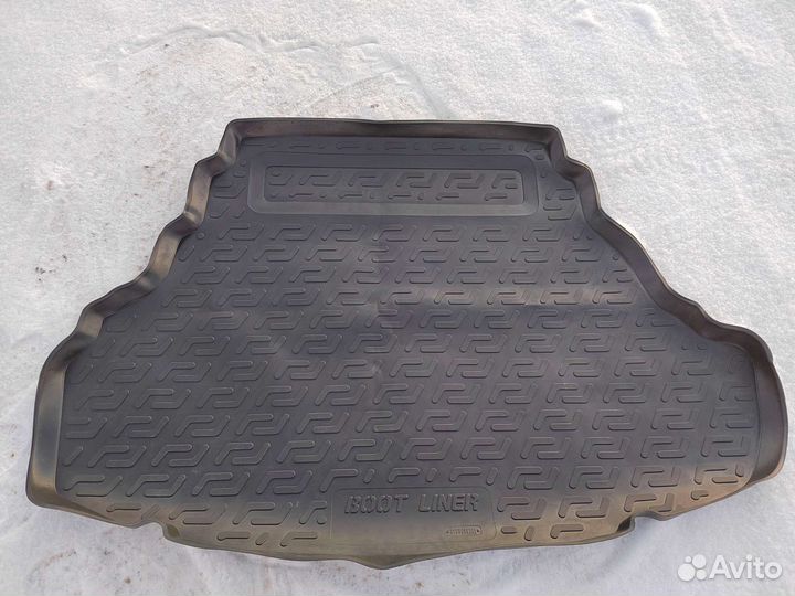Коврик багажника Toyota Camry 50