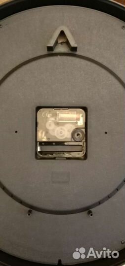 Часы настенные новые