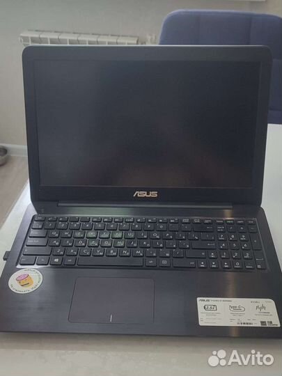 Ноутбук asus