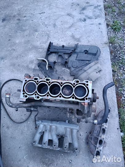 Головка блока. volvo xc90 2.5t 209л.с