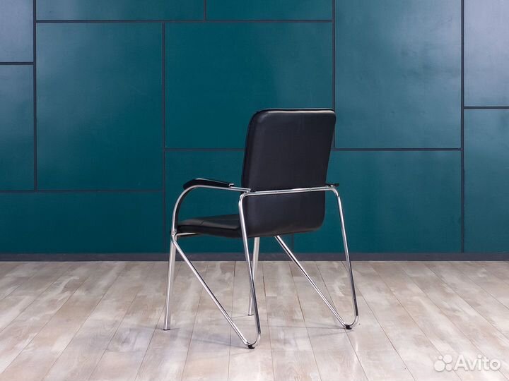 Кресло для конференций самба Россия