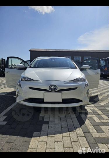 Toyota Prius 1.8 CVT, 2015, 101 000 км
