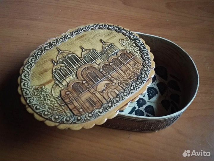 Шкатулка из бересты