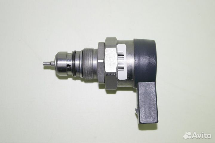 Клапан давления топлива 0281006265 OM651