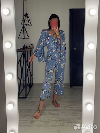 Комбинезон женский вечерний 44