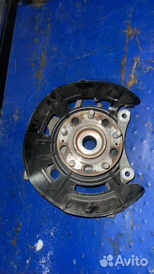 Кулак задний hyundai santa fe 4