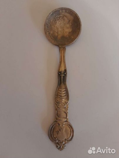 Ложка сувенирная из монеты