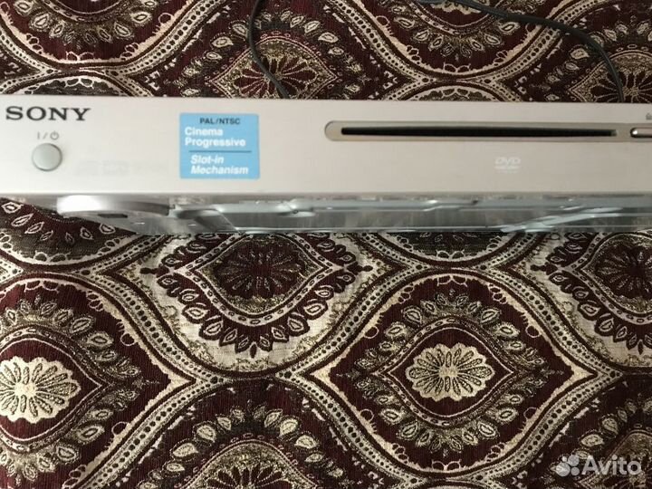 CD/DVD плеер Sony DVP-LS 755P