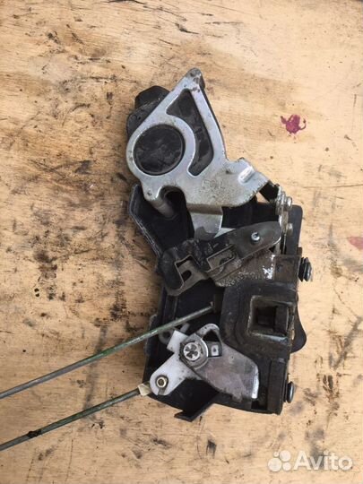 Хюндай Матрикс замок на переднюю левую дверь