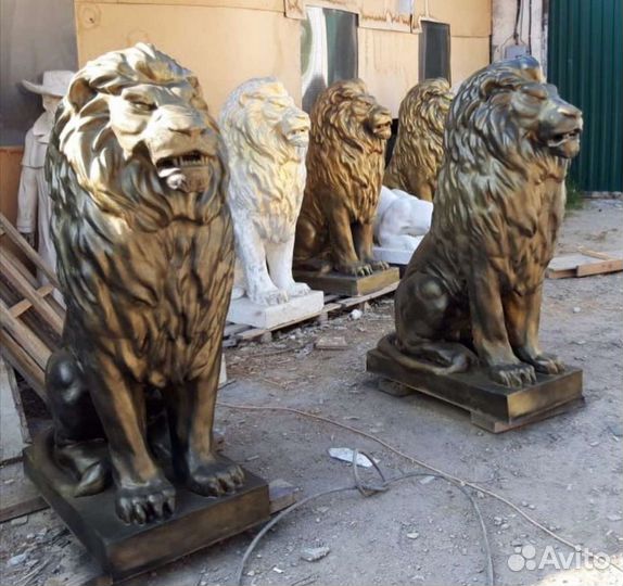 Львы стражи