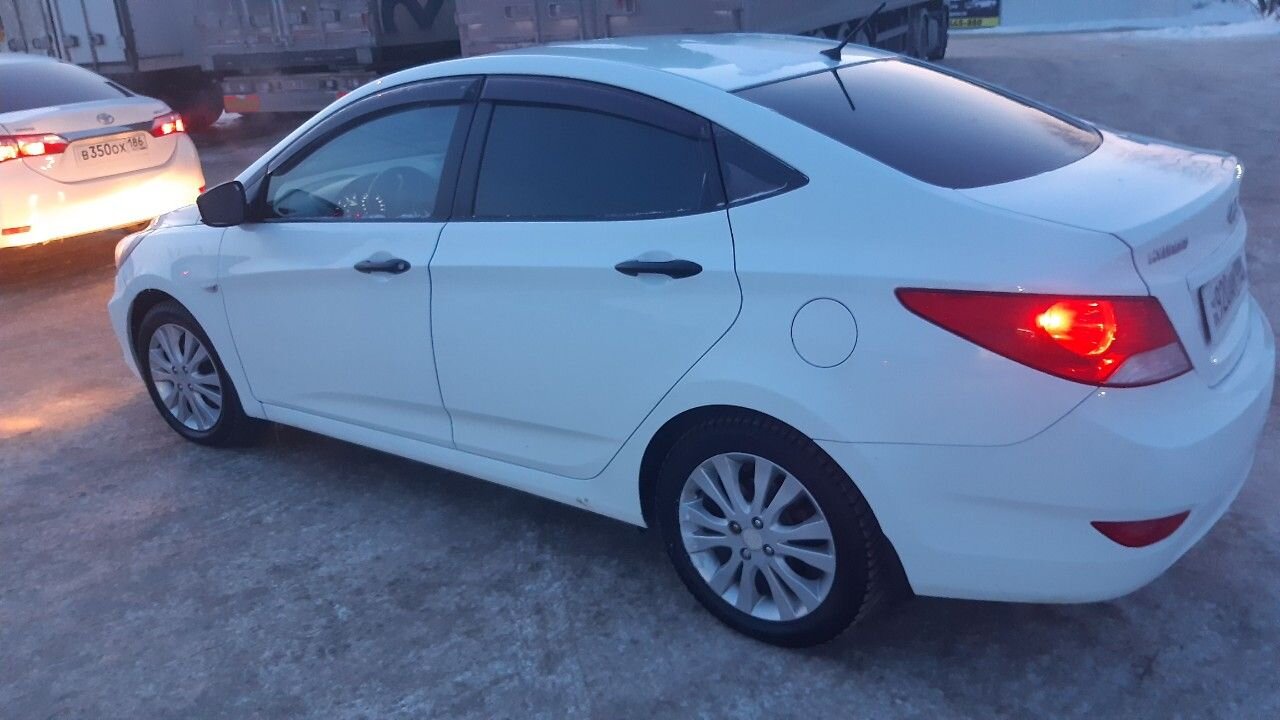 Hyundai Solaris: фото владельца