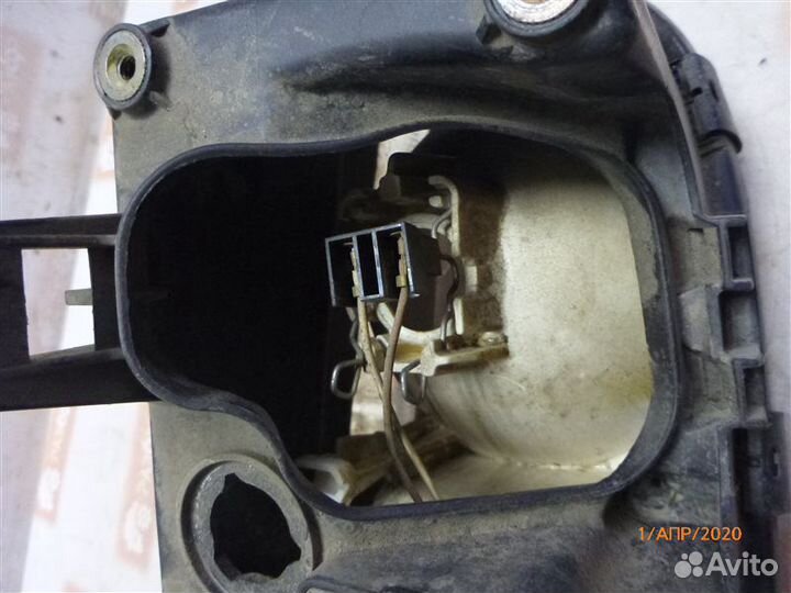 Фара передняя правая Volvo S70 1997-2000