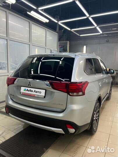 Mitsubishi Outlander 2.0 CVT, 2018, 95 000 км