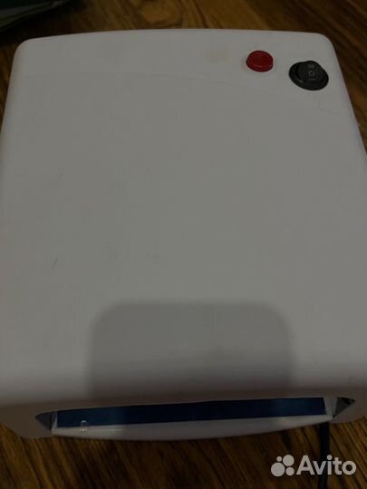 Лампа для ногтей