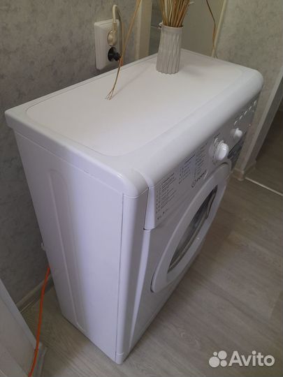 Стиральная машина indesit 4 кг