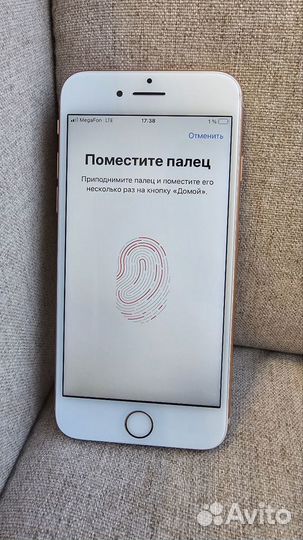 iPhone 8, 64 ГБ