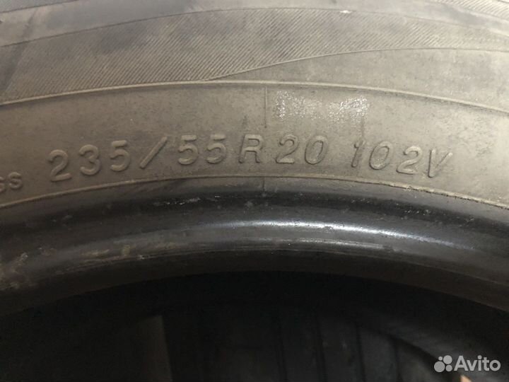 Yokohama Advan Sport V102 235/55 R20 102V